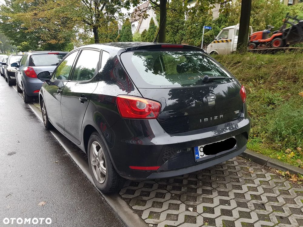 Seat Ibiza 2015 photo 4