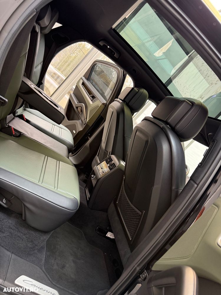 Porsche Cayenne Coupe Standard - 34