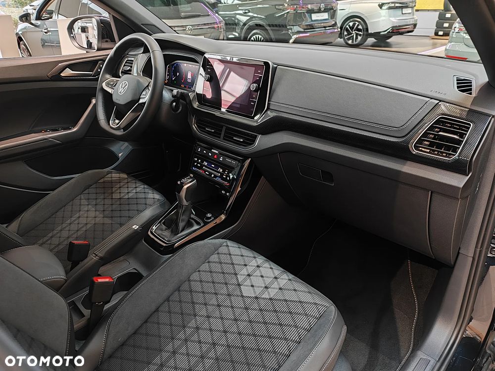 Volkswagen T-Cross - 28