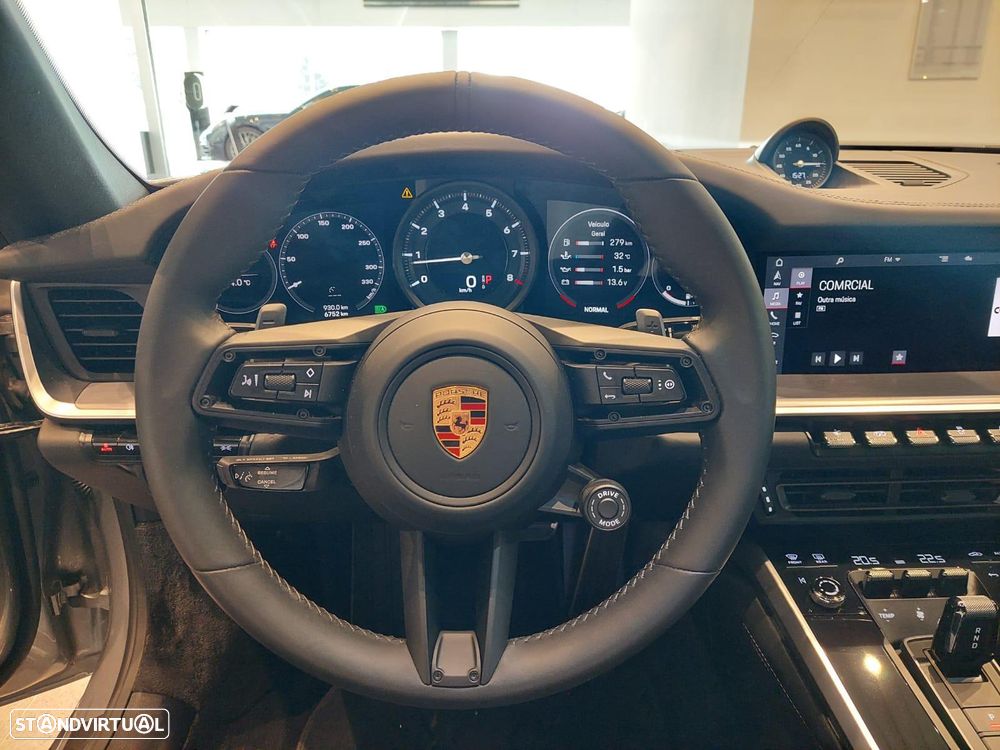 Porsche 911 (992) Carrera 4S PDK - 10