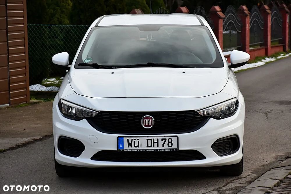 Fiat Tipo 1.4 16V More - 16