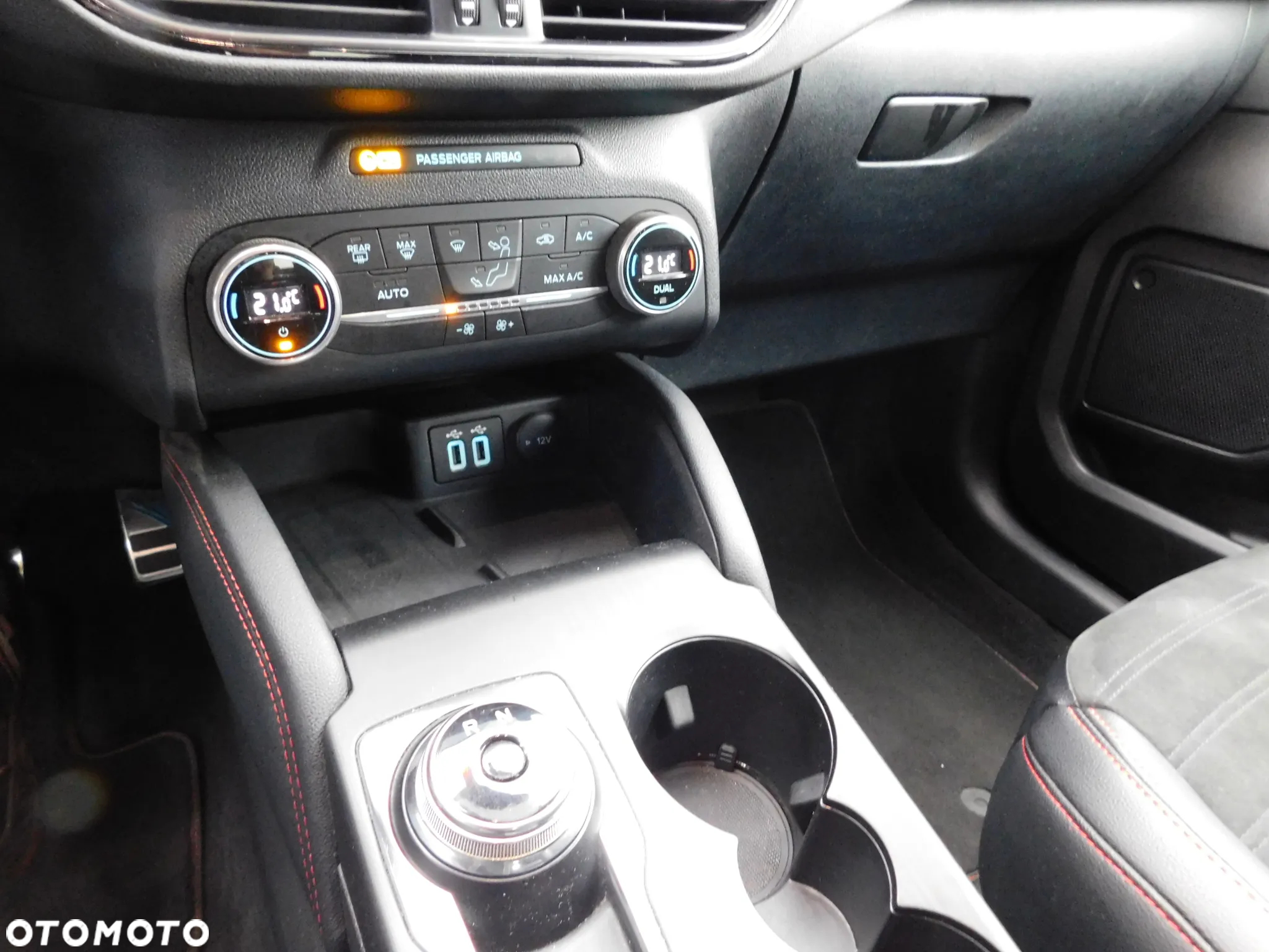 Ford Kuga 1.5 EcoBlue FWD ST-Line - 16