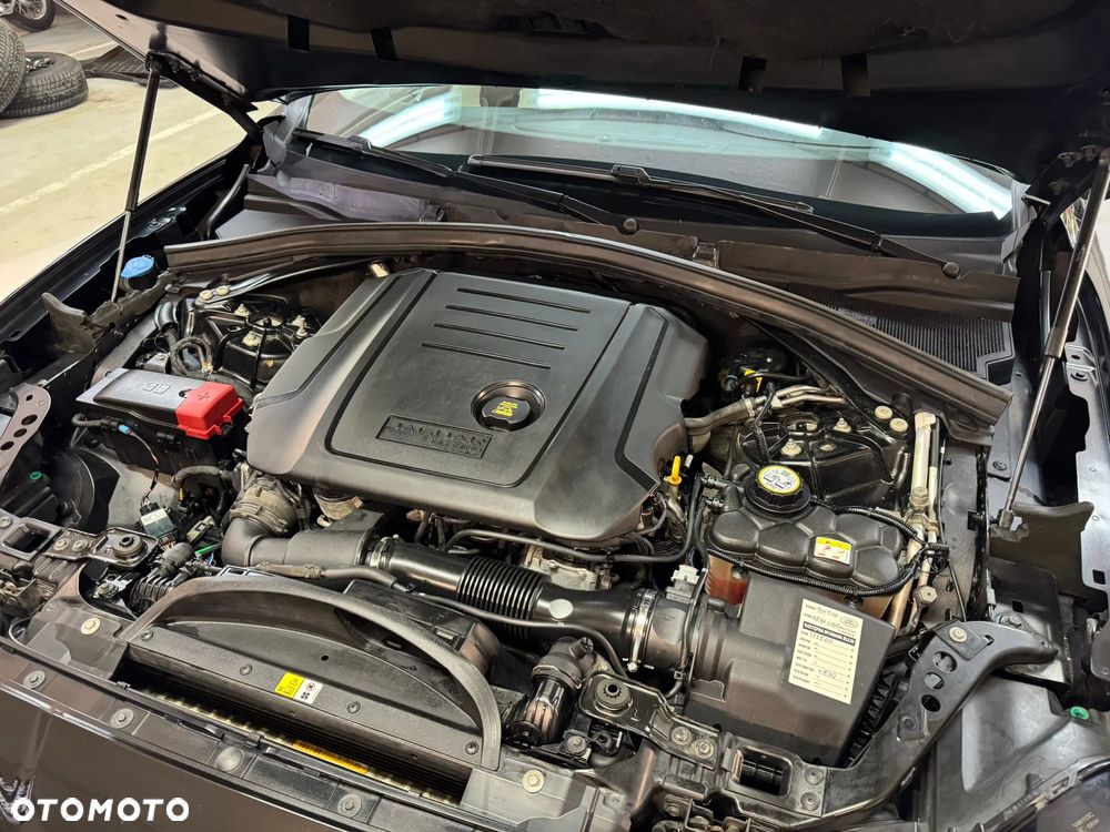 Jaguar F-Pace 2.0 i4D AWD Prestige - 13