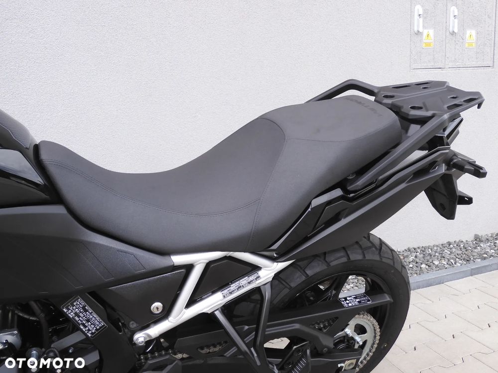 Suzuki DL - 24