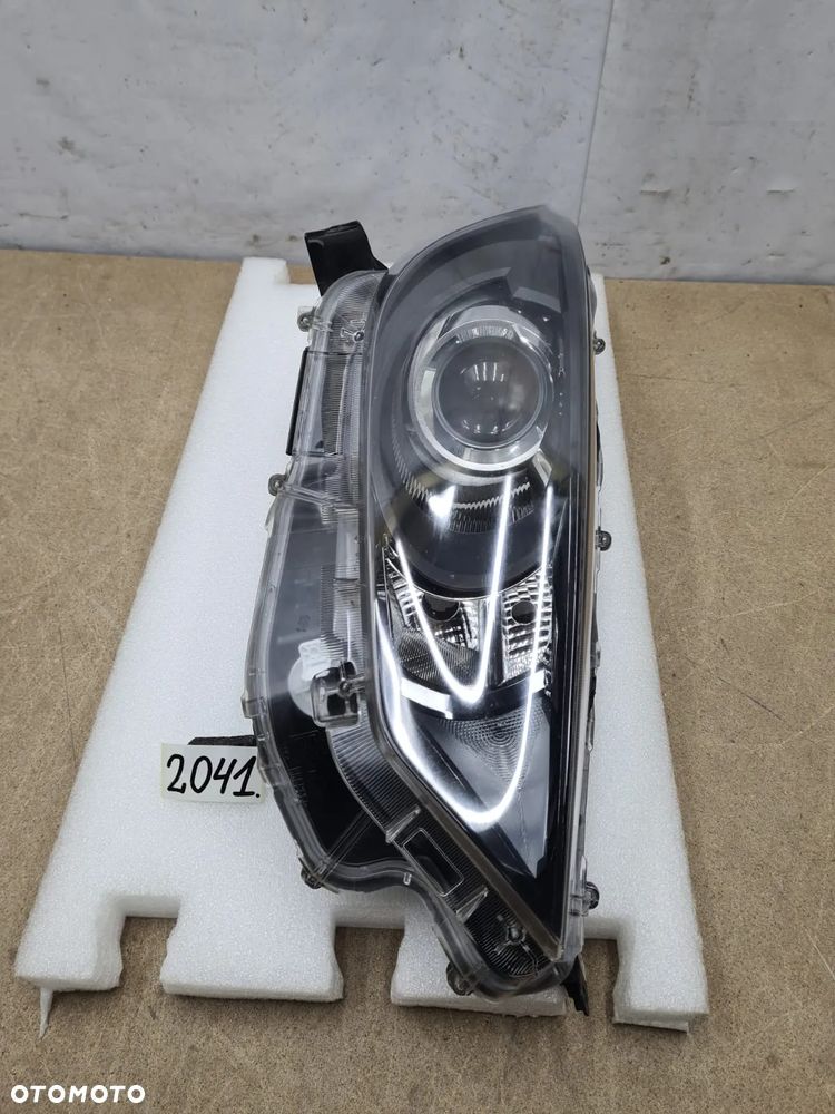 Toyota Yaris 4 IV od20r lampa prawy prawa przednia przód soczewka - 8