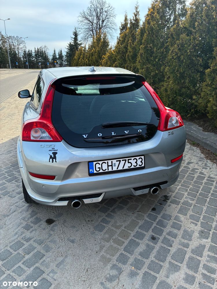 Volvo C30 D3 R-Design - 5