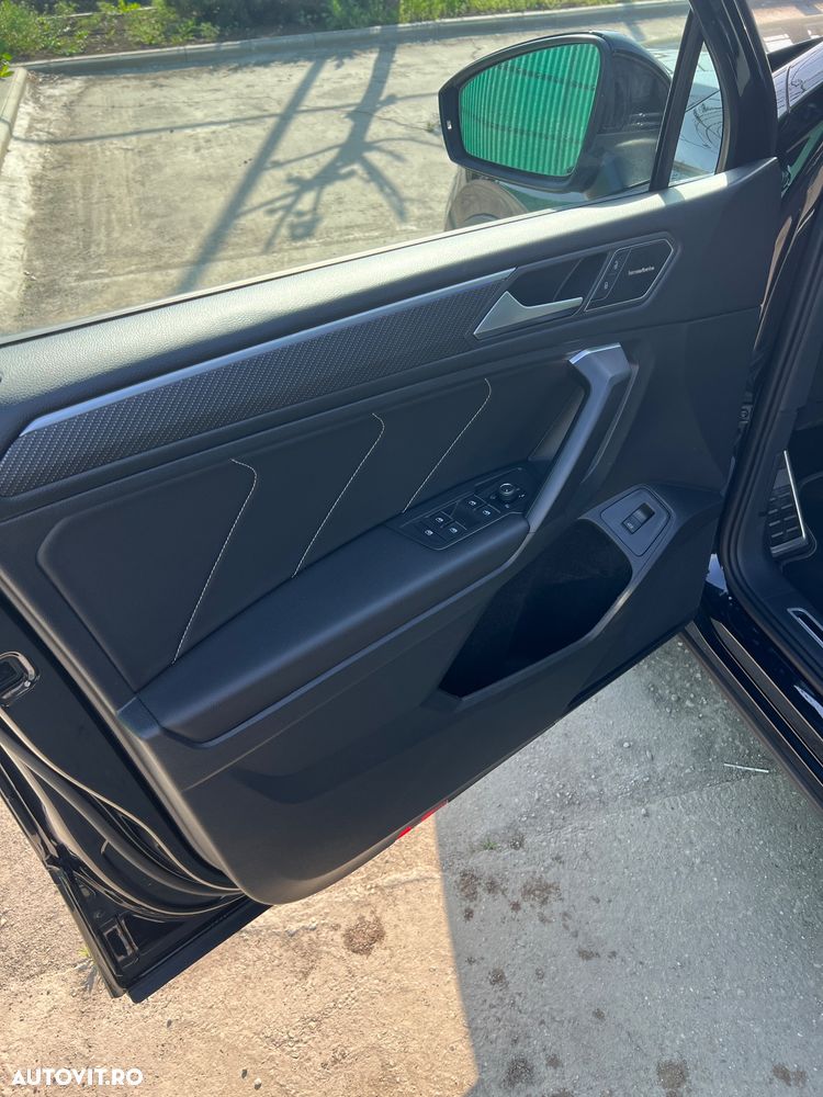 Volkswagen Tiguan - 34