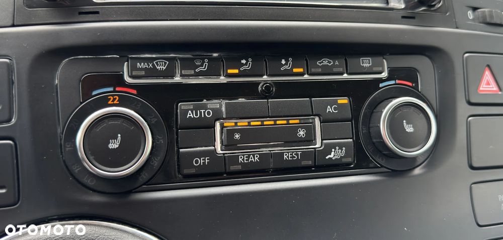 Volkswagen Multivan BiTDI L1 Business - 22