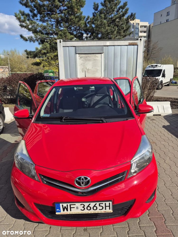 Toyota Yaris 1.33 Premium - 13