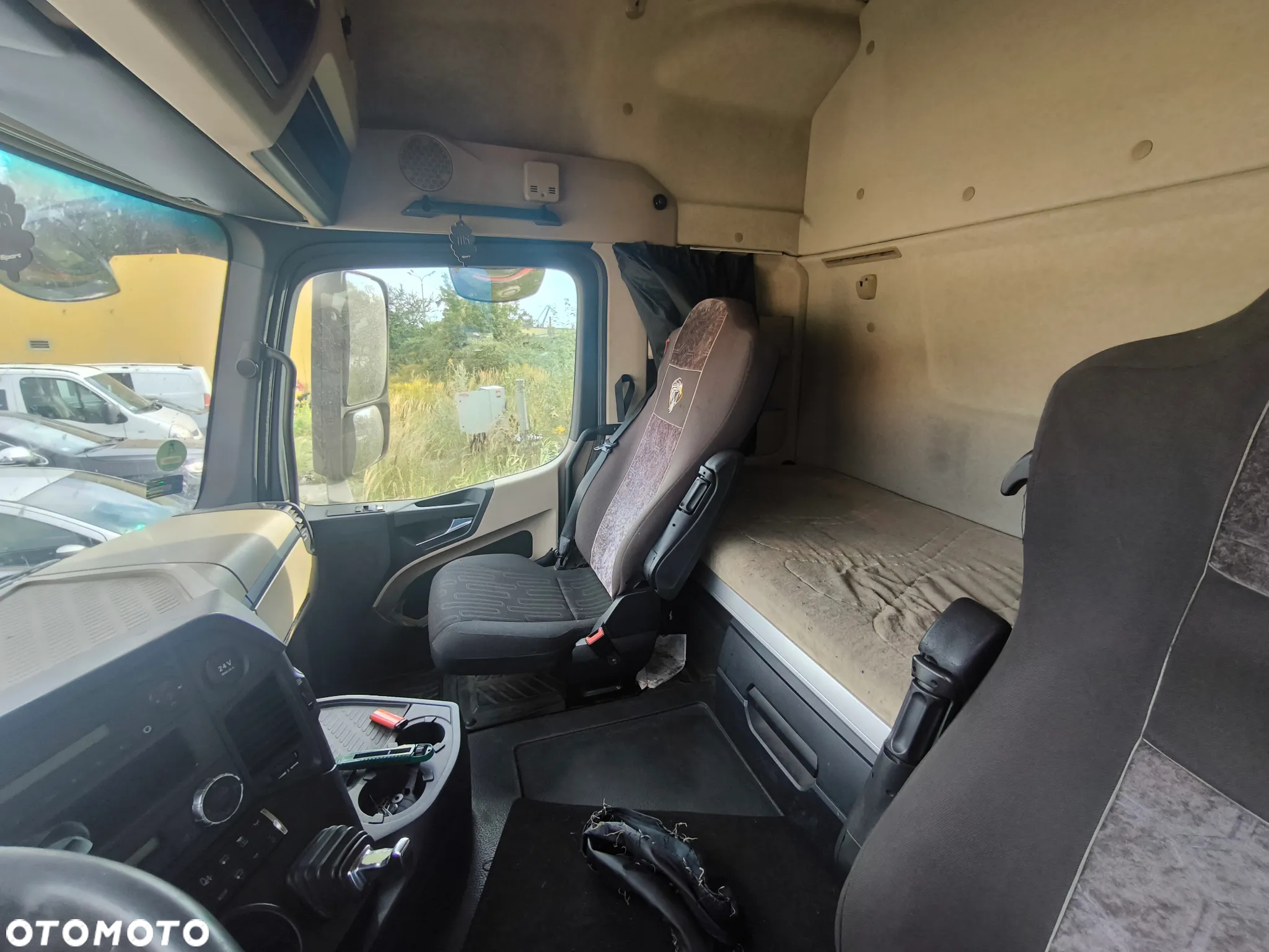Mercedes-Benz Actros MP4 - 6