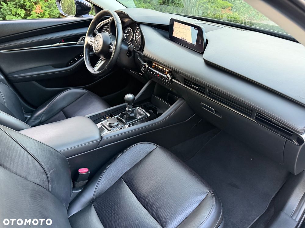 Mazda 3 2.0 mHEV Hikari - 26