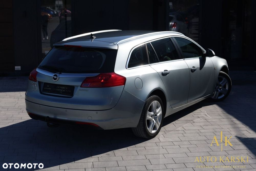 Opel Insignia - 8