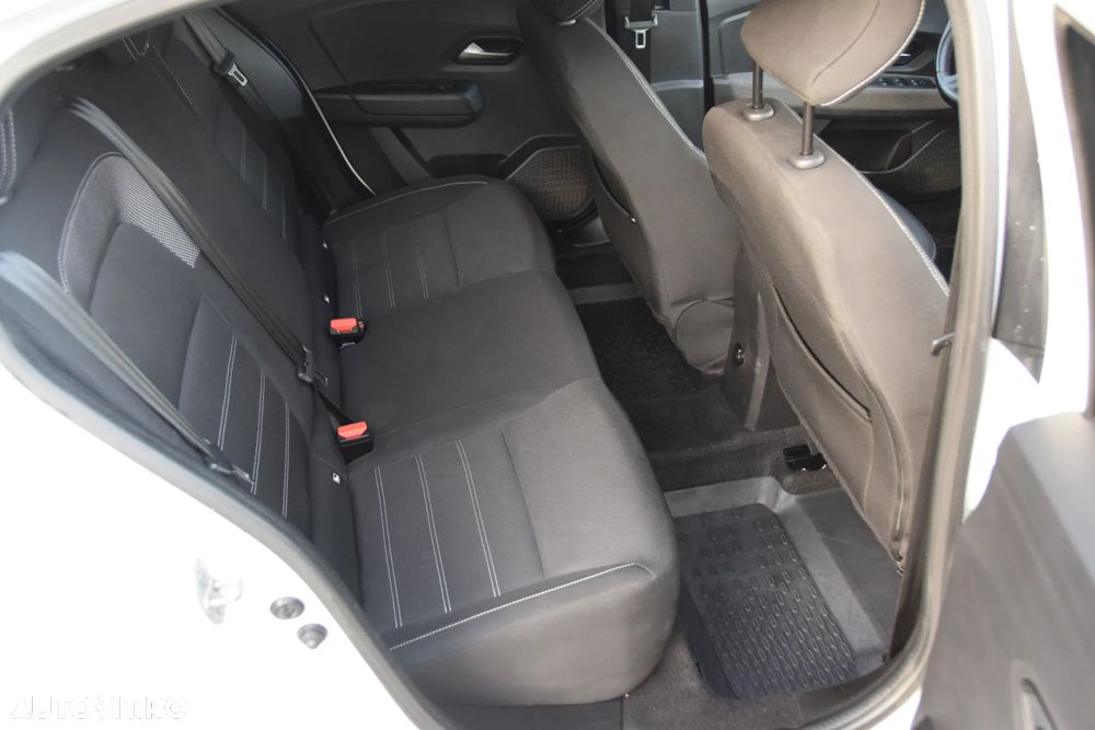 Dacia Logan TCe 90 MT6 Comfort - 15