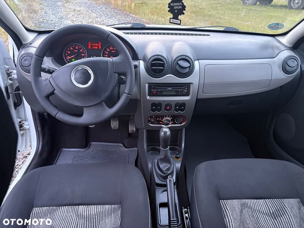 Dacia Sandero - 11