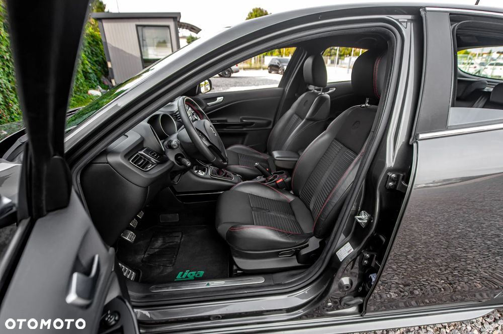 Alfa Romeo Giulietta 1.4 TB 16V Multiair Turismo - 19