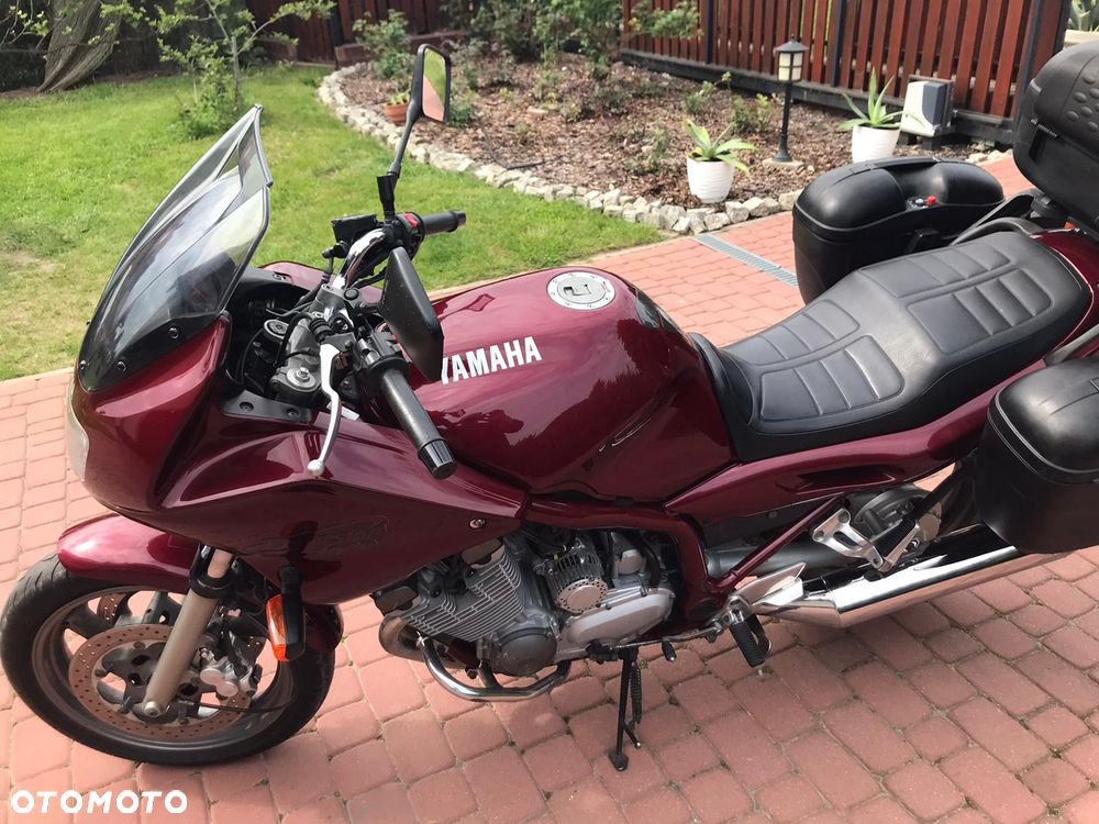 Yamaha XJ - 9