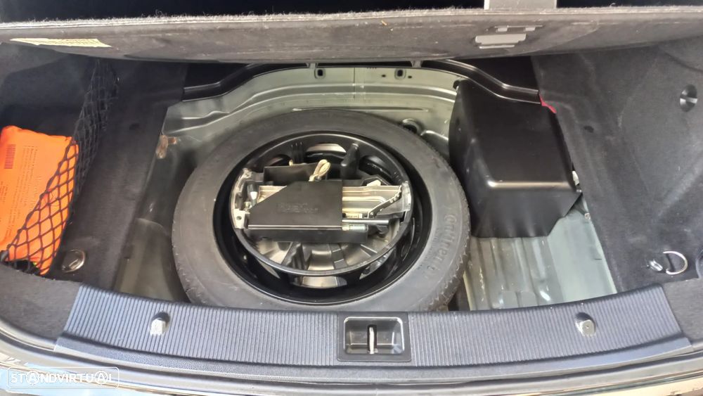 Mercedes-Benz E 220 CDi Avantgarde BlueEfficiency - 20