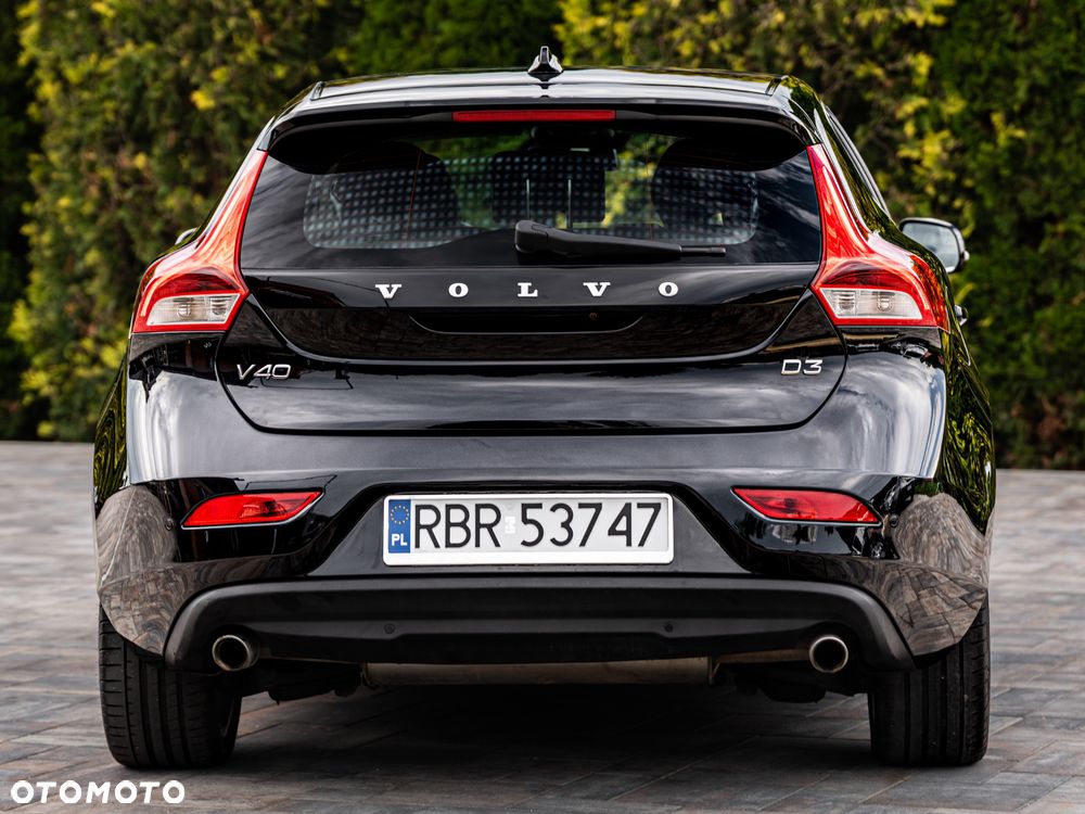 Volvo V40 D3 Geartronic R Design - 18