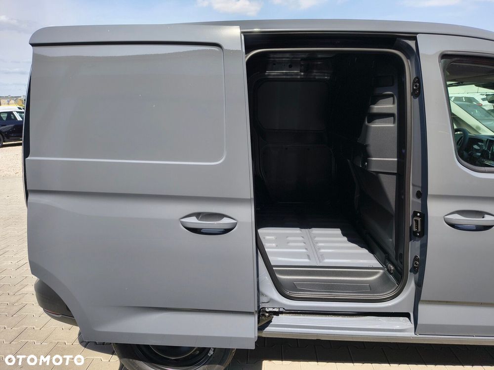Volkswagen Caddy Caddy 2,0 l TDI EU6 SCR 102 KM / skrzynia biegów: manualna 6-biegowa rozstaw osi: 2755 mm - 24