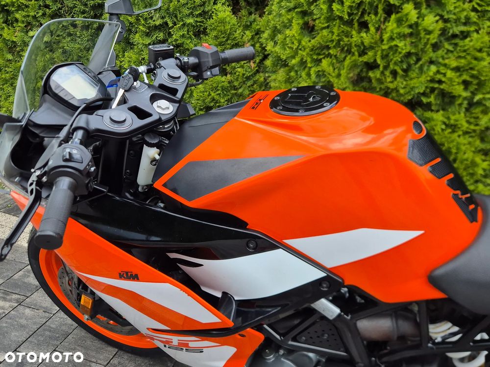 KTM RC 125 - 15