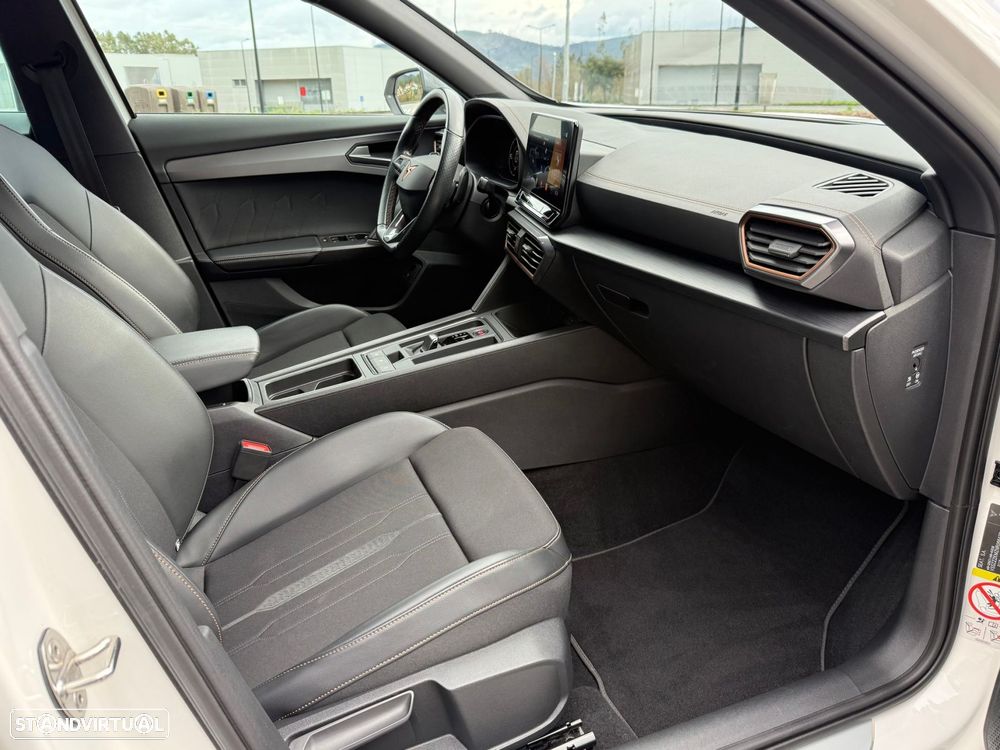 Cupra Formentor 1.4 e-Hybrid DSG - 27