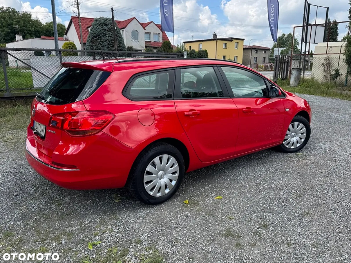 Opel Astra - 11
