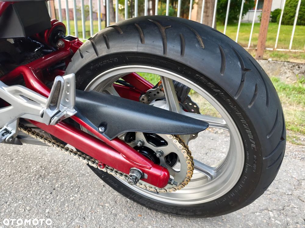 Kawasaki ER - 12