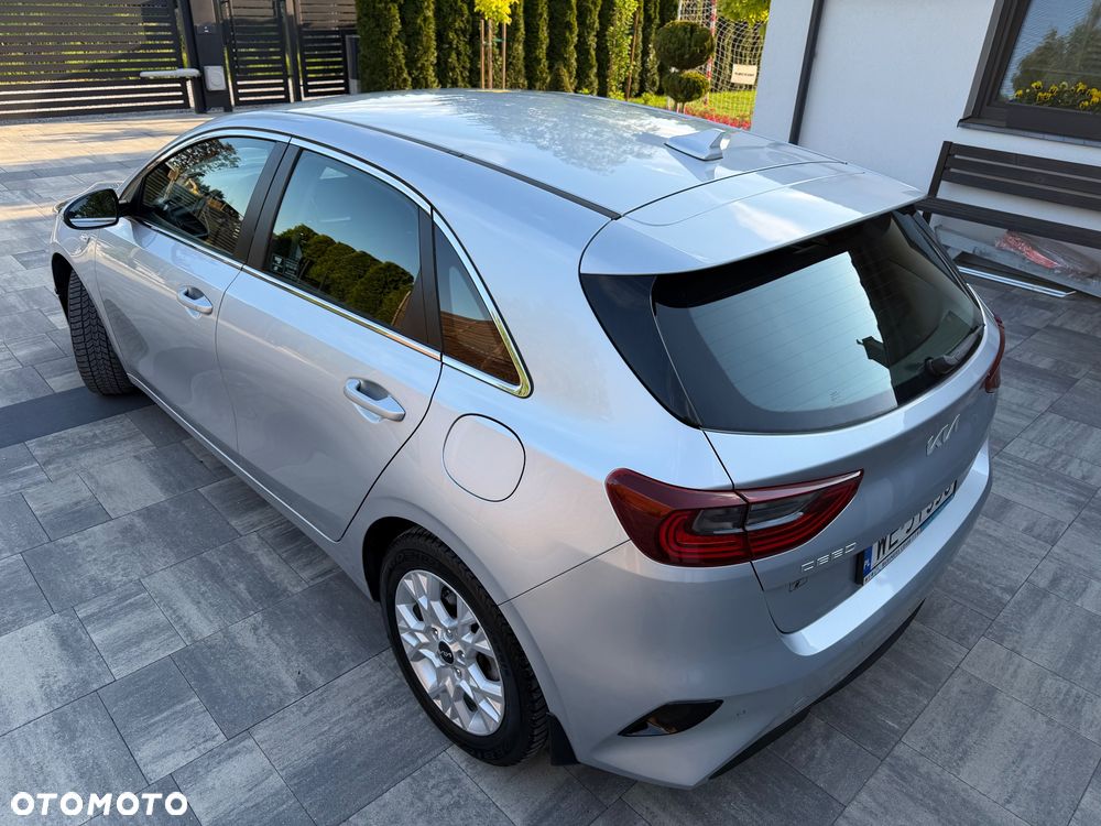 Kia Ceed 1.5 T-GDI M - 14