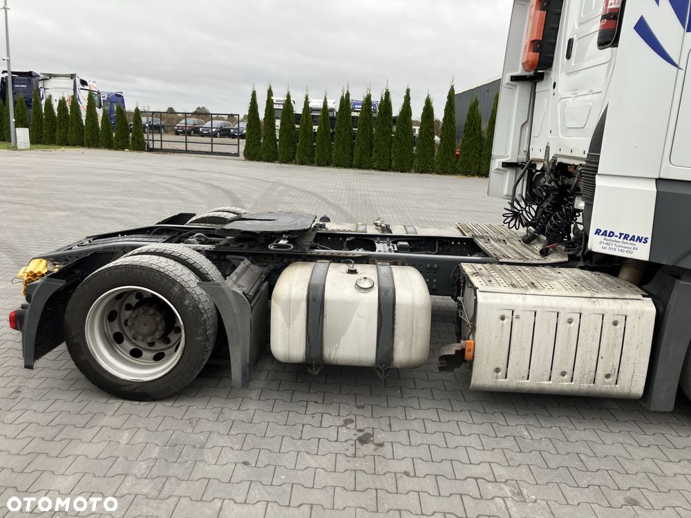 Mercedes-Benz MP4 - 4