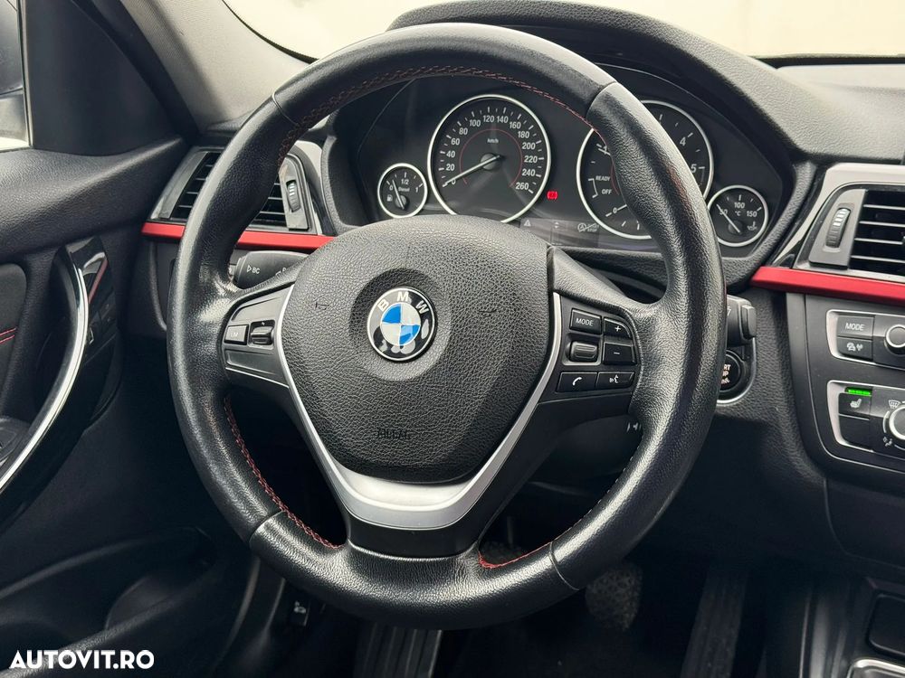 BMW Seria 3 318d - 13