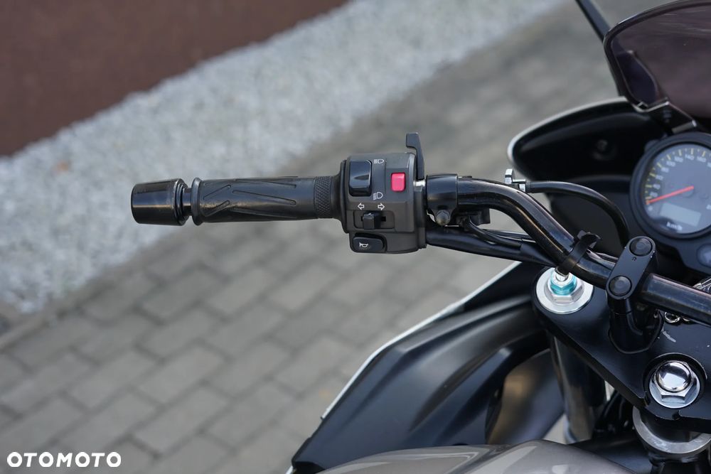 Yamaha FZS - 18