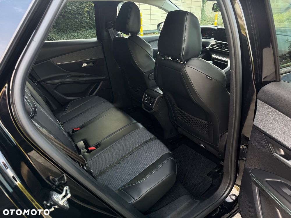 Peugeot 3008 1.5 BlueHDi GT S&S - 19