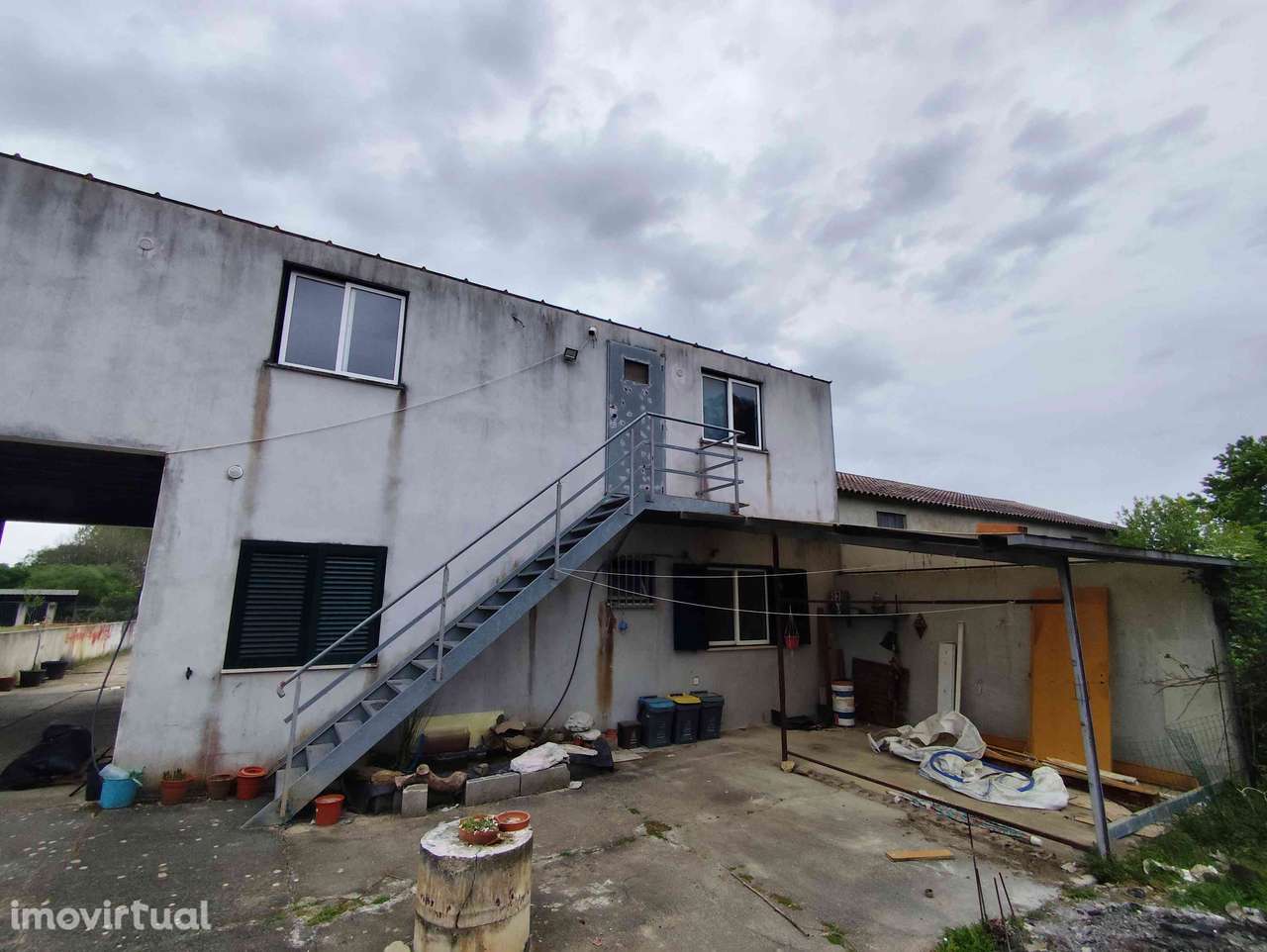 Moradia T2 com Terreno e Potencial de Construção - Grande imagem: 2/10