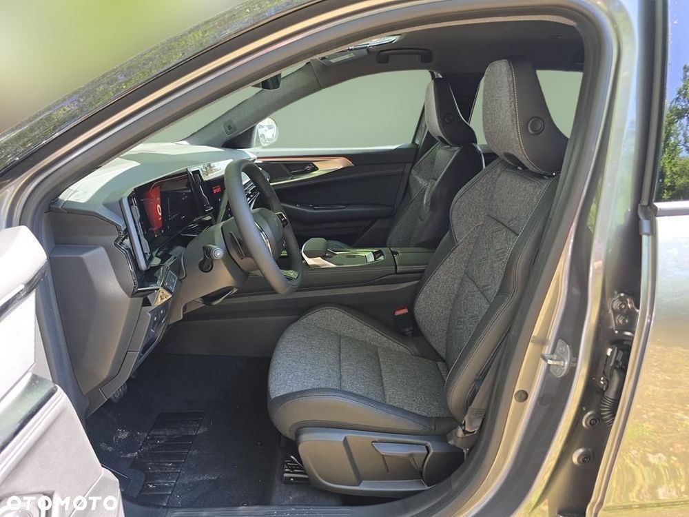 Renault Austral 1.2 E-Tech Full Hybrid 200 Techno MMT - 12
