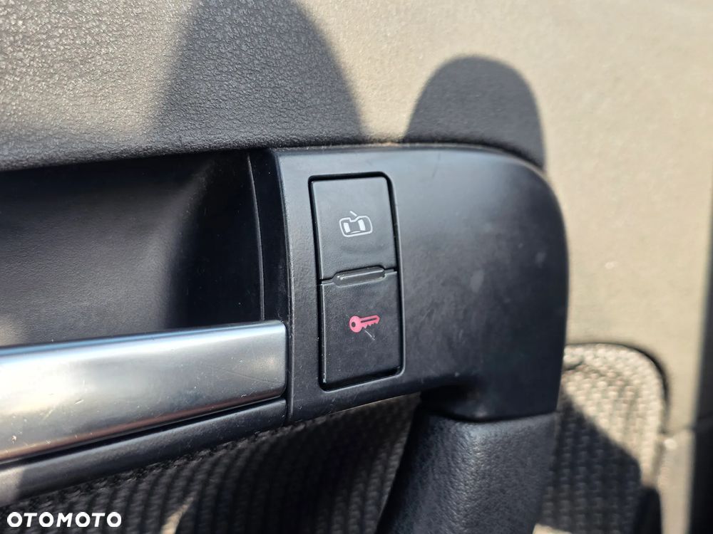 Audi A3 2.0 TDI DPF Attraction - 19