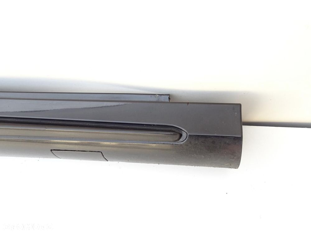 LISTWA NAKŁADKA PROGU PROGOWA AMG 001176882 MERCEDES W176 A-KLASA 191 - 9