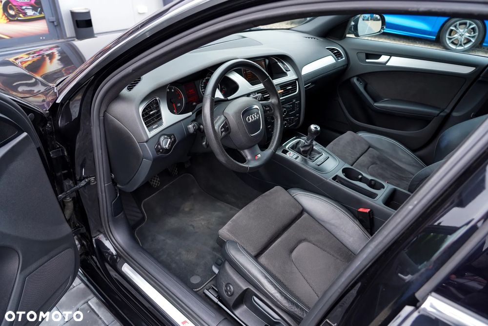 Audi A4 Avant - 21