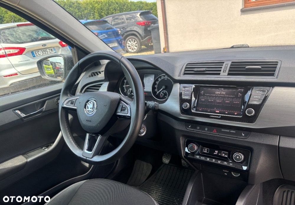 Skoda Fabia - 10