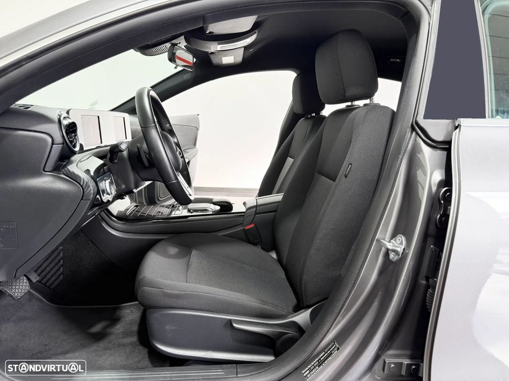 Mercedes-Benz CLA 200 d Shooting Brake Progressive Aut. - 33