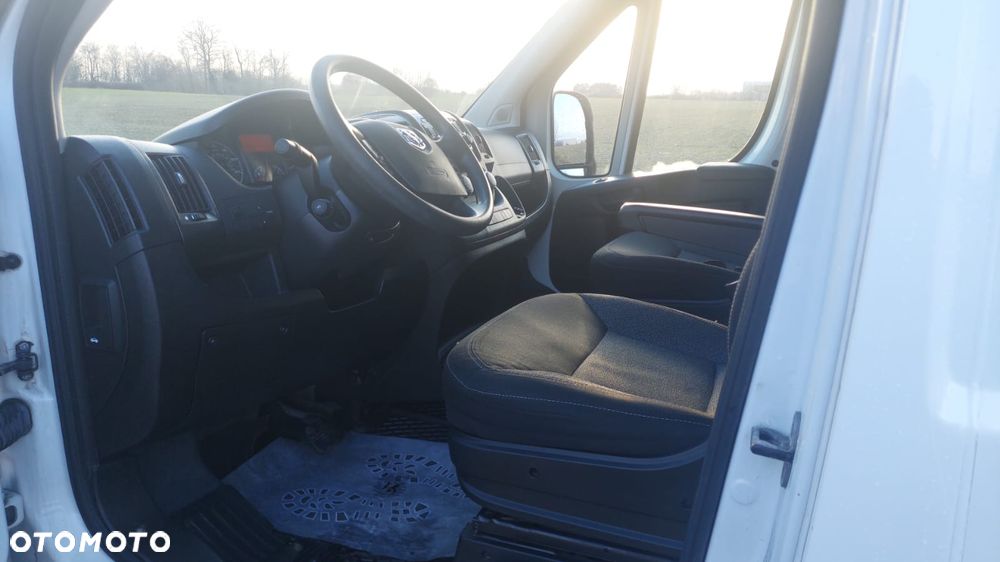 Dodge PROMASTER 2500 - 9