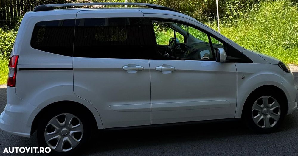 Ford Tourneo Courier 1.0 EcoBoost Trend - 3