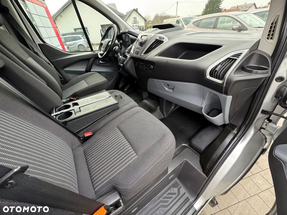 Ford Transit Custom - 23