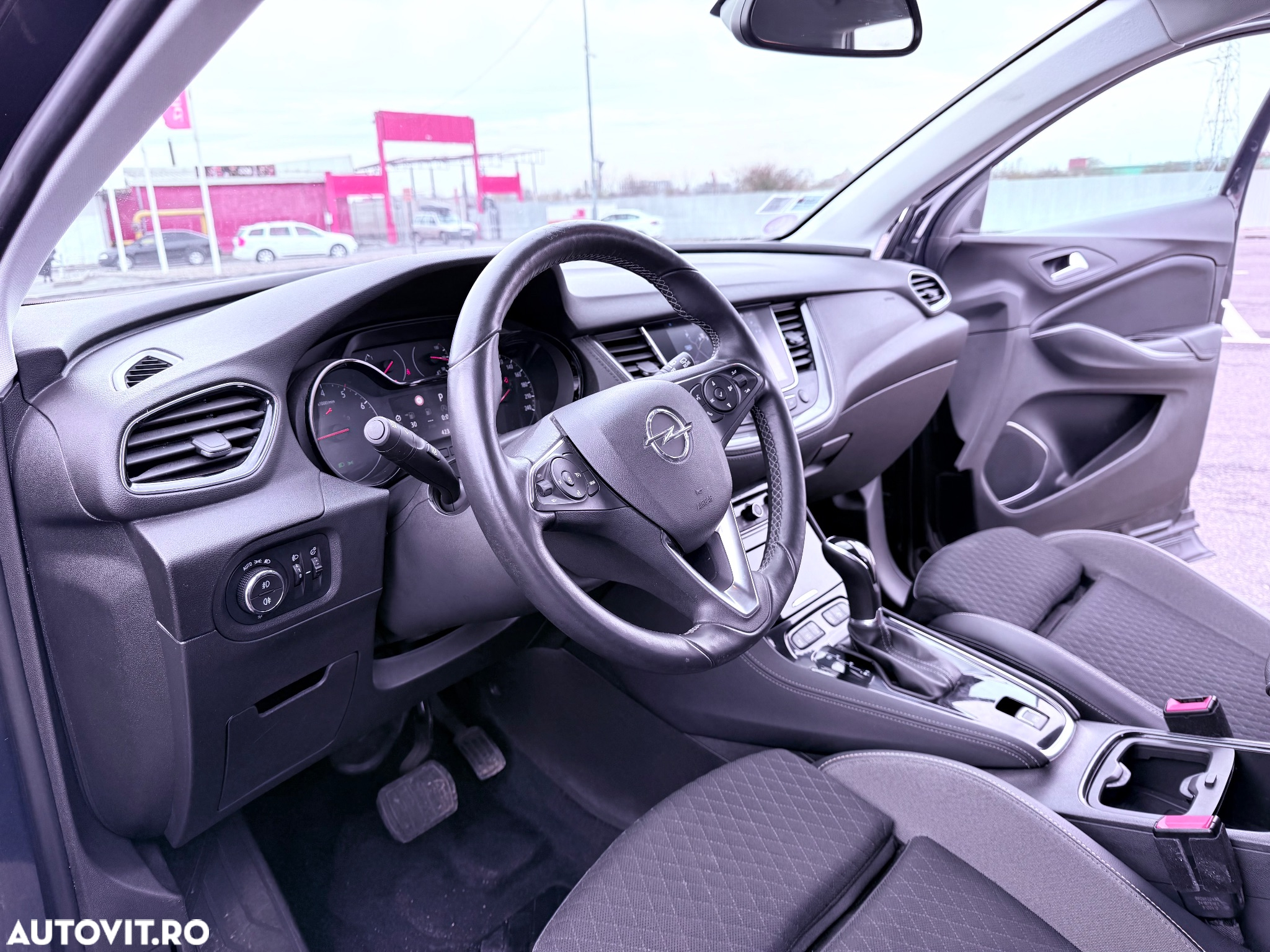 Opel Grandland X 1.2 Start/Stop Automatik INNOVATION - 12