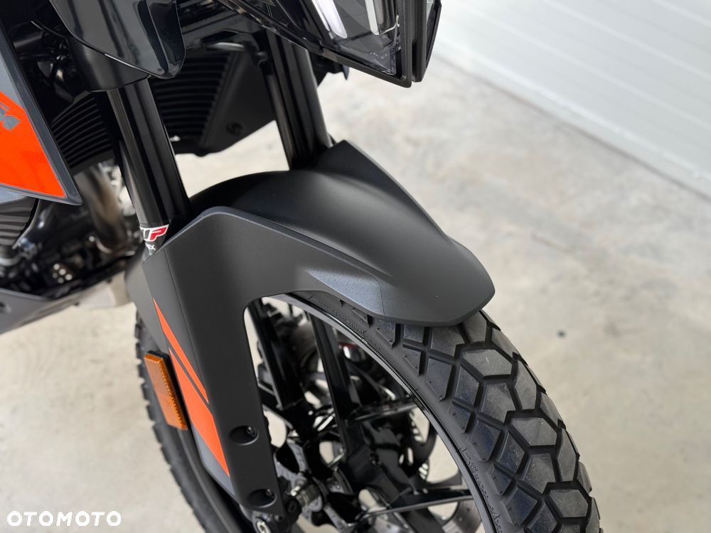 KTM Adventure - 9