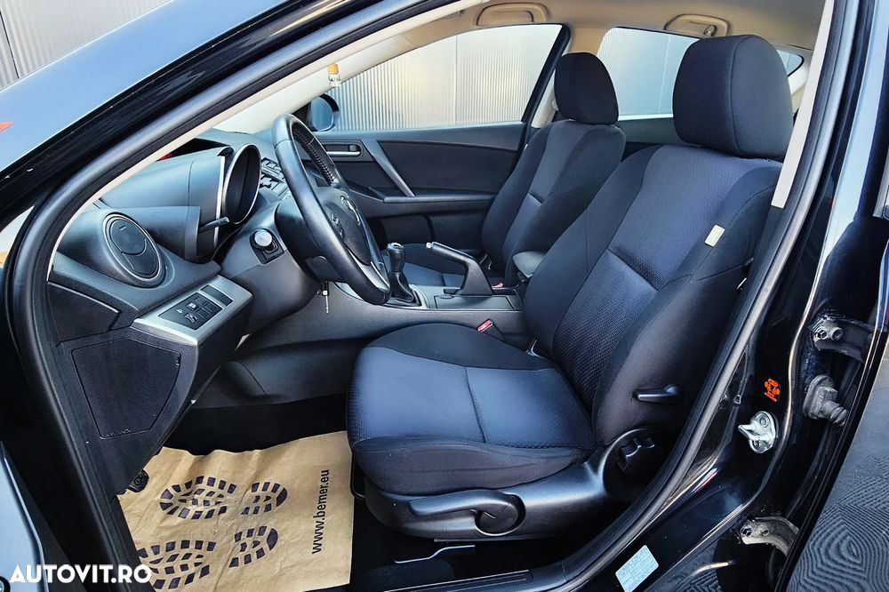 Mazda 3 - 7