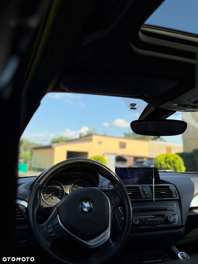BMW Seria 1 118d Sport Line - 6
