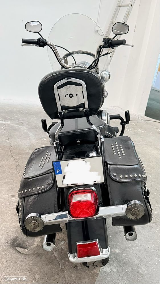 Harley-Davidson Heritage Softail Classic - 3