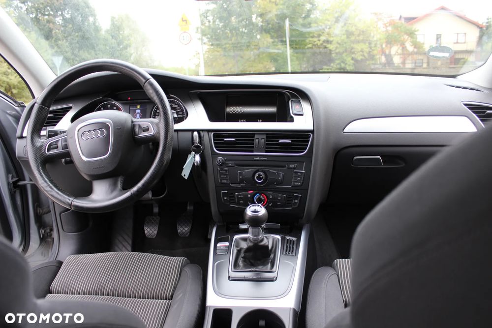 Audi A4 - 12