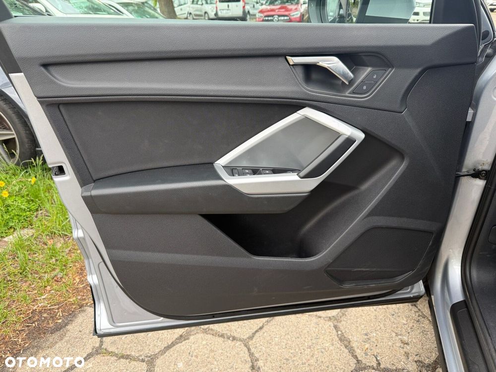 Audi Q3 Sportback - 21