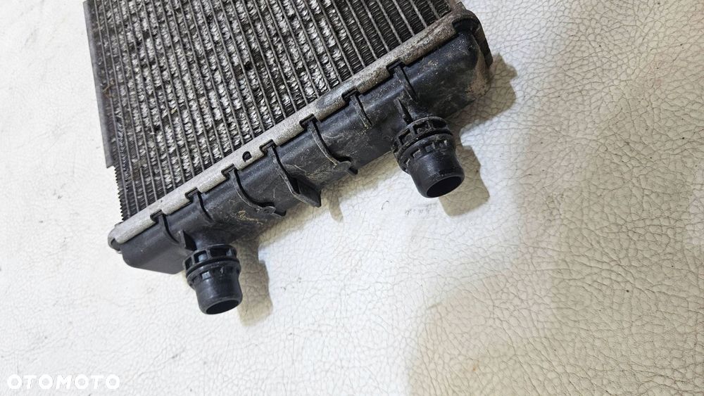 chłodnica wody dodatkowa mercedes a205 a213 a463 6.3 amg a0995005800 - 4